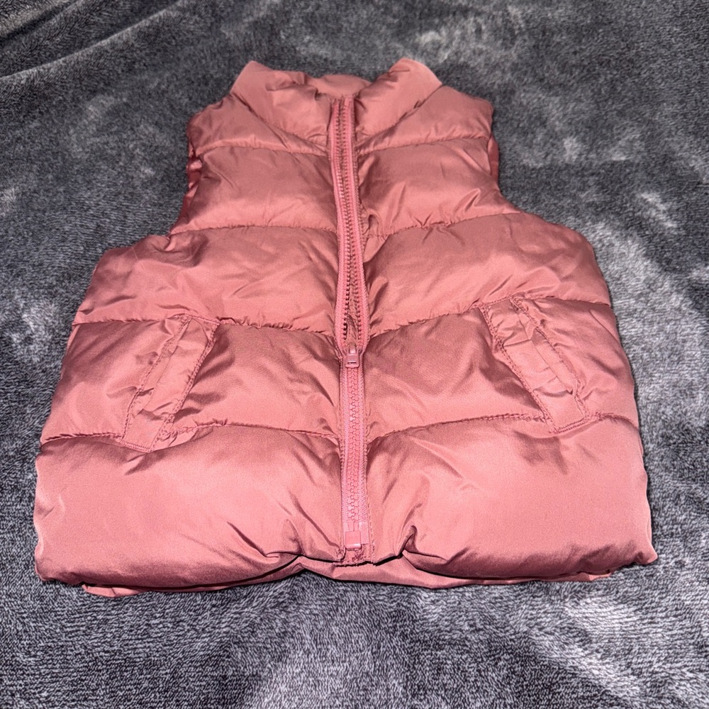 Old Navy Frost Free Rose Vest